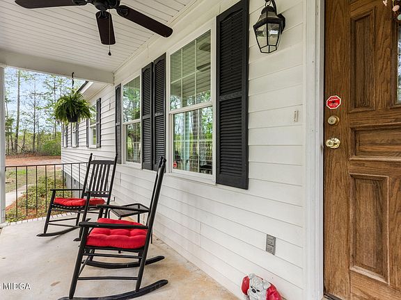 5th image of 282 Old Popes Ferry Rd