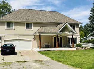 5374 Orchard Dr, East China, MI