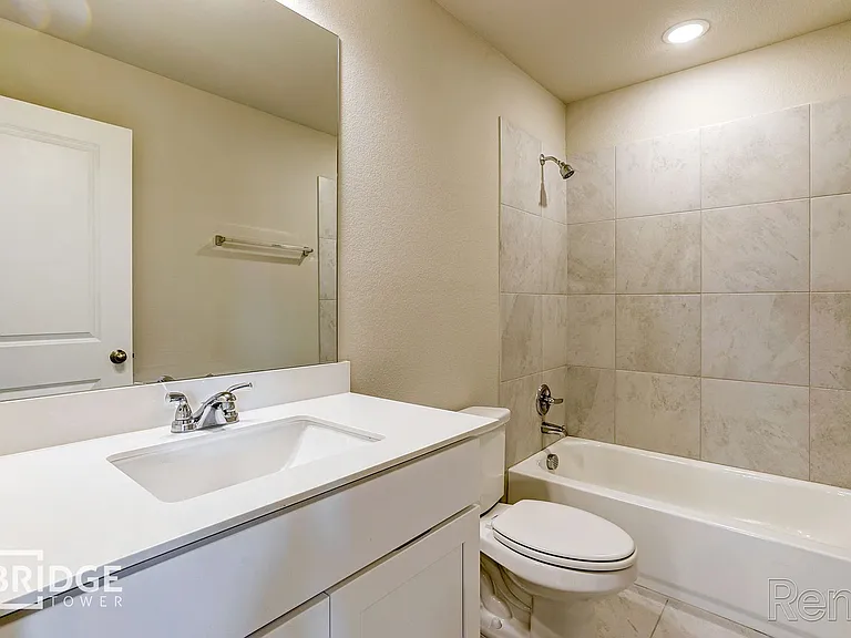 4219 Tobin Dr — Photo 16