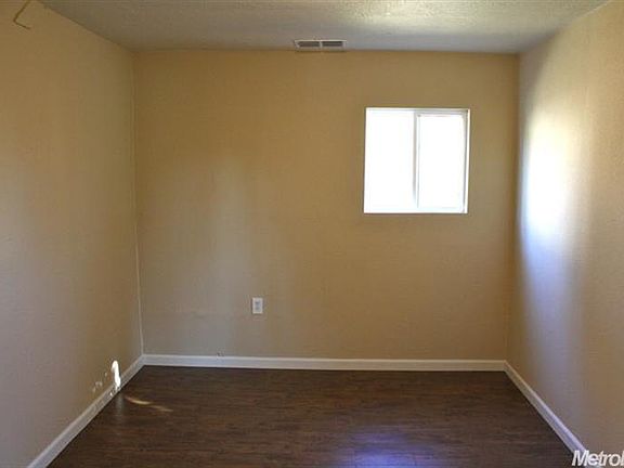 4th image of 400 Senator Ave