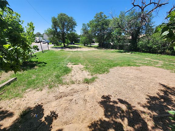 4th image of 1200 9th Ave