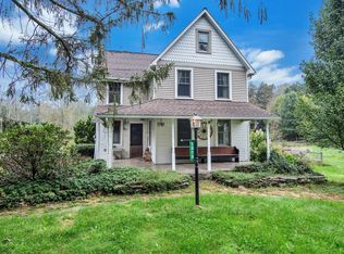 1018 Loyalville Outlet Rd, Harveys Lake, PA 18618