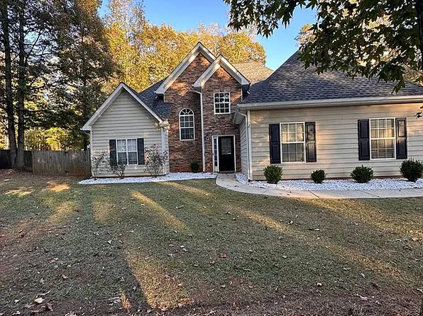158 River Park Cir, McDonough, GA 30252