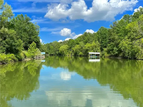 101 NW 6715p Ln, Blairstown, MO 64726