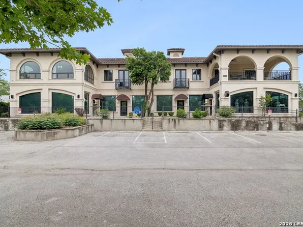 412 River Rd Ste 201, Boerne, TX 78006