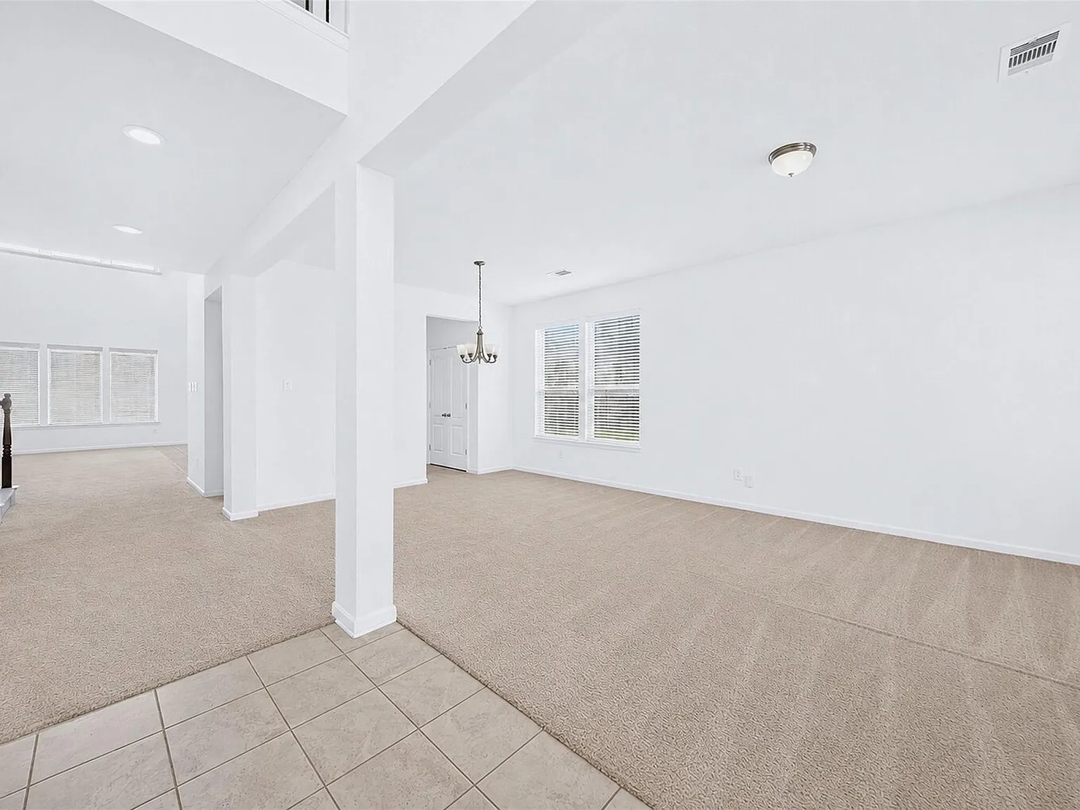 4 bed, 2.5 bath, 3238 sqft, $2,700 — Photo 3