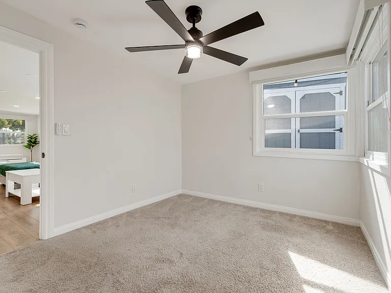 9483 Pennywood Rd — Photo 22