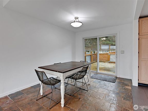 5th image of 2356 S Angeline Street