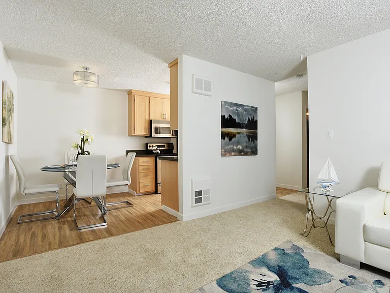 Oceanview — Photo 6