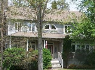 6035 Ridge Rd, Somerset, VA 22972