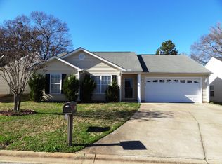 555 Hamilton Chase Dr, Moore, SC 29369