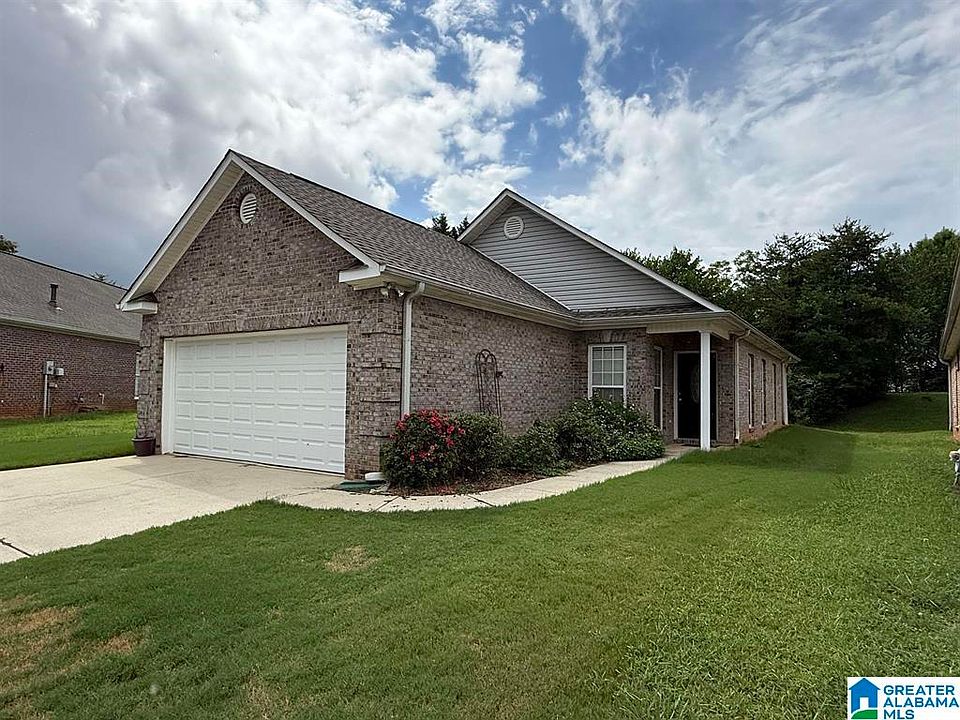 1st image of 4865 Longmeadow Dr