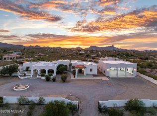 6241 N Panorama Dr, Tucson, AZ 85743