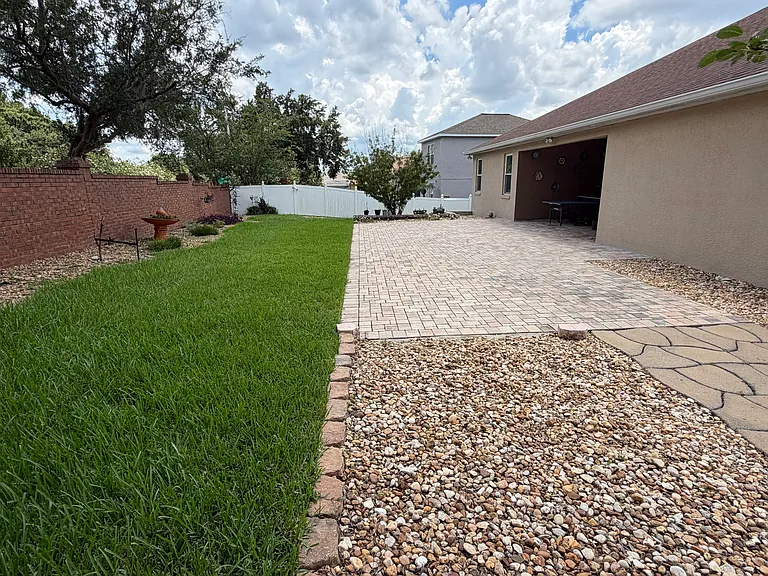 2413 Prairie View Dr — Photo 58