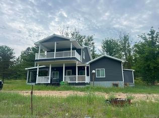 11756 Jakob Ln, Lachine, MI 49753