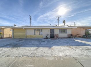 221 W Mayberry Ave, Hemet, CA 92543