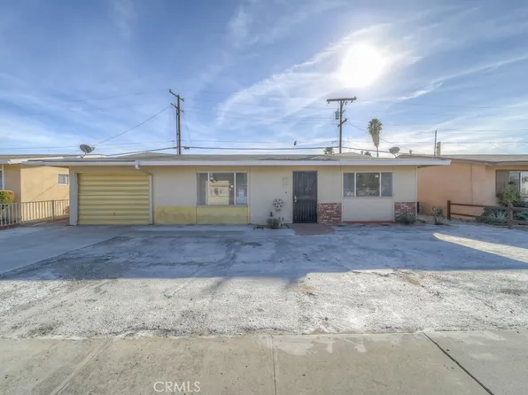 221 W Mayberry Ave, Hemet, CA 92543