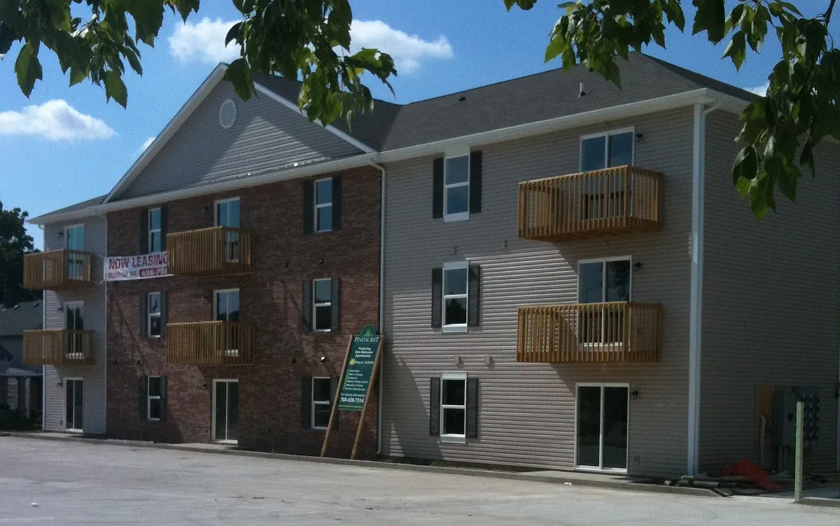Building Photo - 901 N 6th St #4