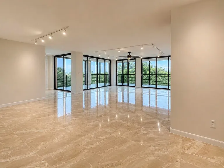 7568 Regency Lake Dr #602 — Photo 6