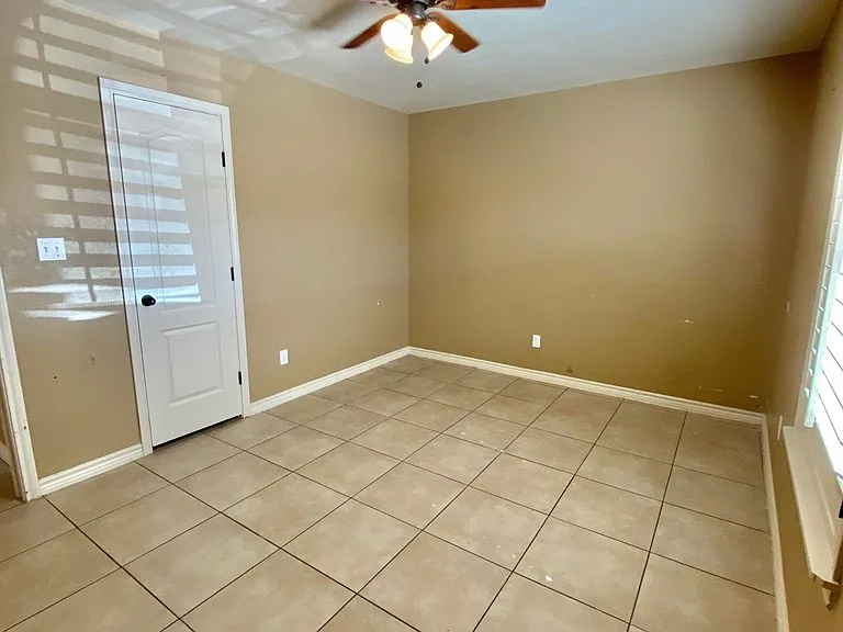 1520 Eidson Rd — Photo 10