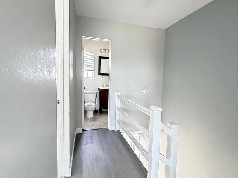 5641 Mildred St, San Diego, CA 92110 — Photo 12