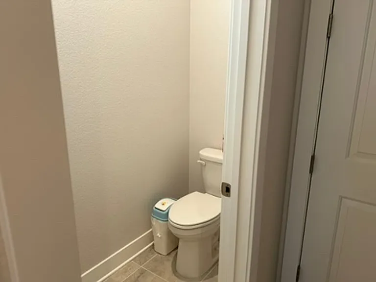 817 Cosmos Dr — Photo 22