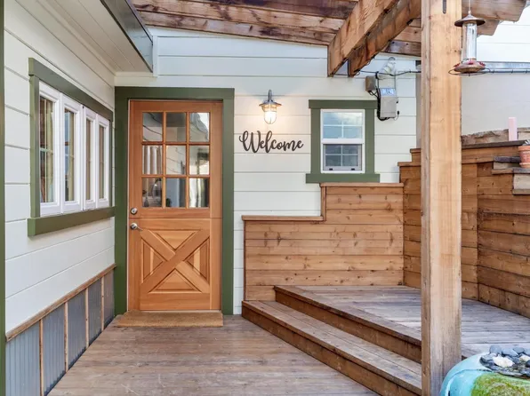 7 Upper Ridgeway Avenue, Fairfax, CA 94930