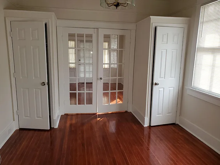Second room:
Den or bedroom towards living room- has 2 closets