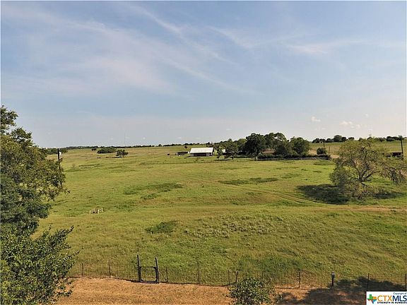 3rd image of 745 E Us Highway 90