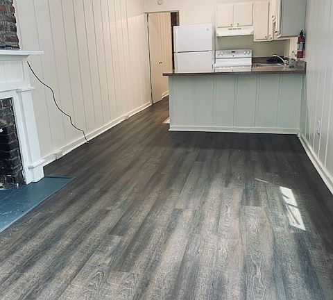 2nd image of 1115 Bordeaux St #1115