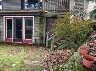 52427 Sheridan Rd, Paw Paw, MI 49079