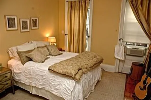 Rented by Boerum Hill Realty | media 33