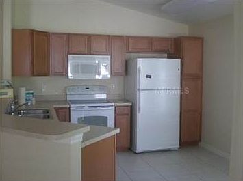 3rd image of 7182 Cedarcrest Blvd