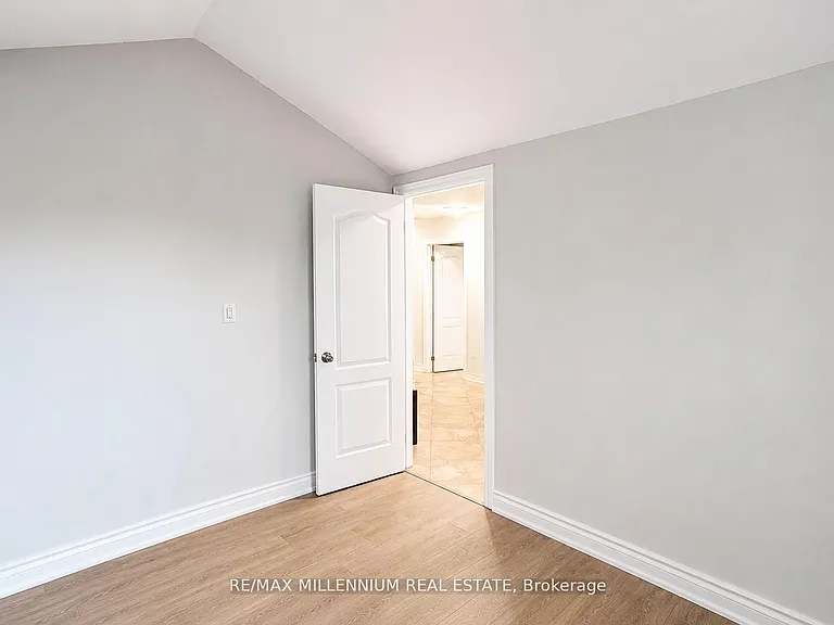 15 Quinlan Rd — Photo 10