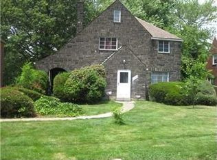 2345 Orlando Dr, Pittsburgh, PA 15235