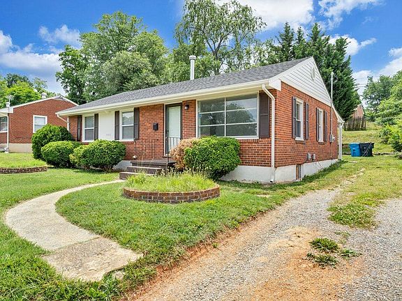 2nd image of 3052 Ferncliff Ave NW