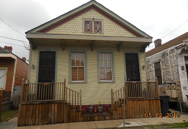 1st image of 1525 Spain St