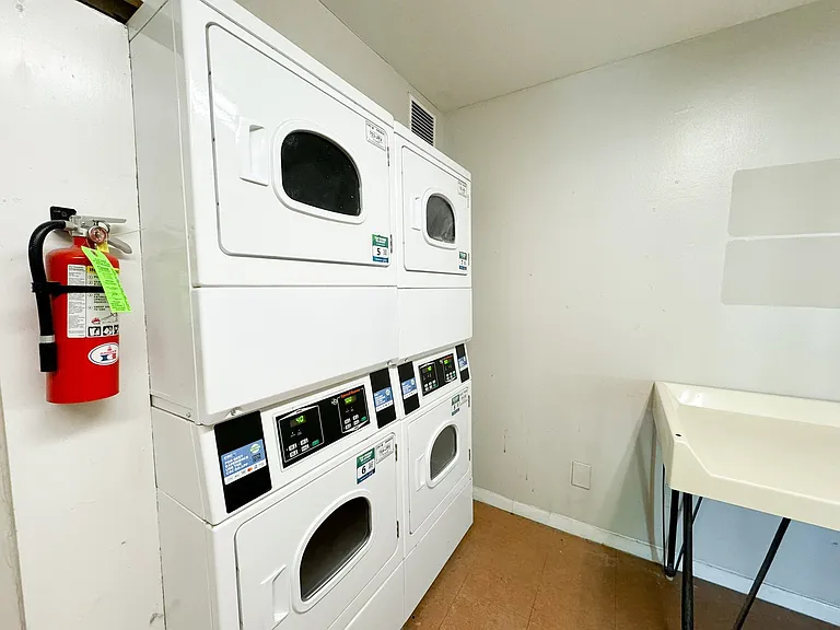 Modern laundry room
