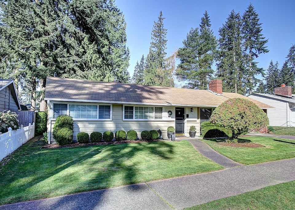 1st image of 22508 56th Ave W