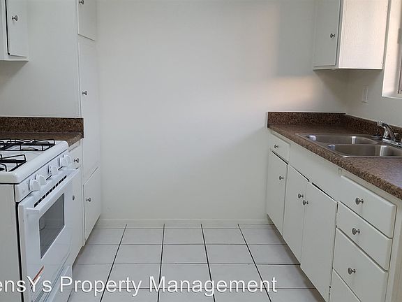 2nd image of 1518 N Durant St APT 7