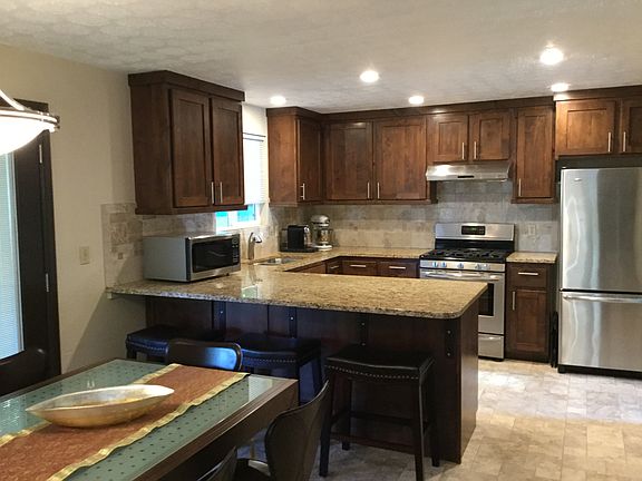 Fully updated kitchen 