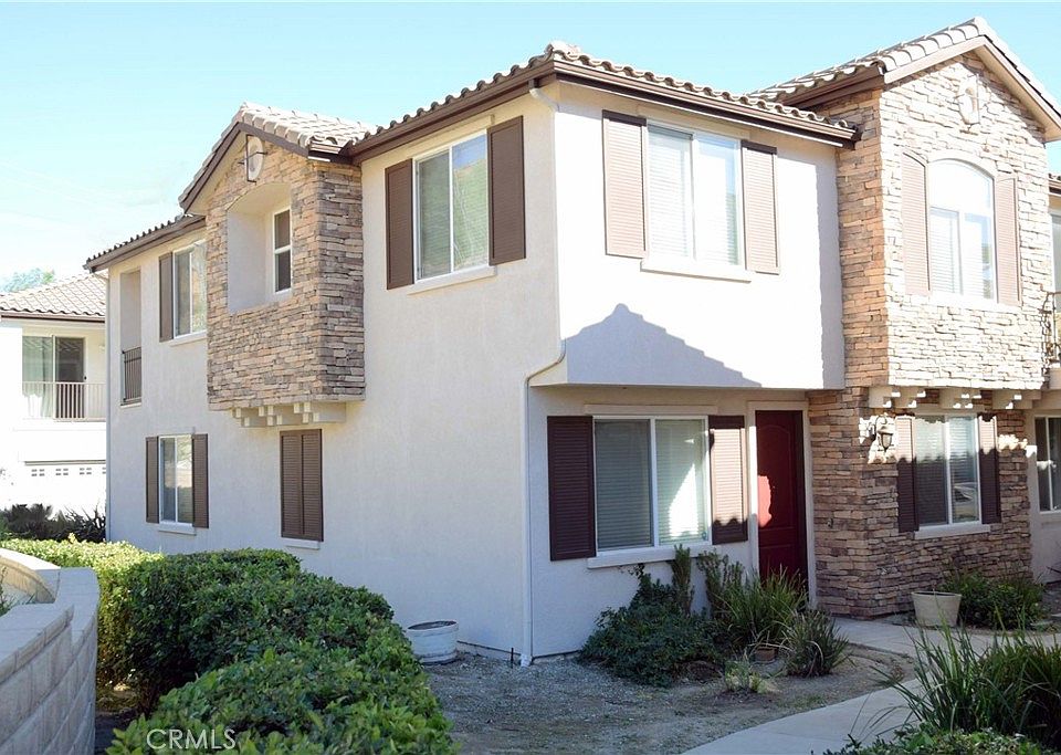 1st image of 28075 Catherine Dr