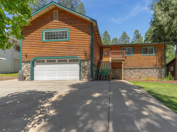 6221 Speckled Rd, Pollock Pines, CA 95726