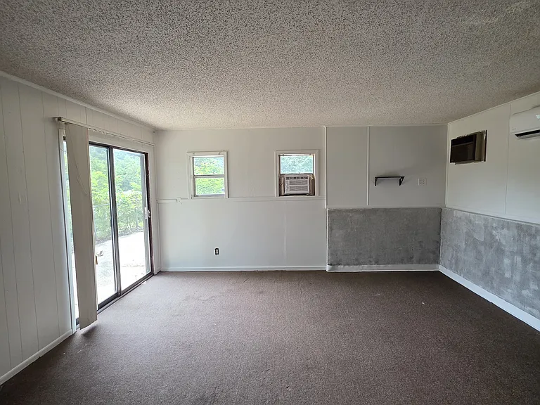 111 Ballew Ln — Photo 10