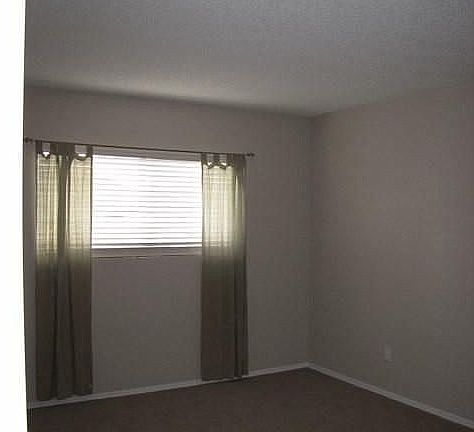 3rd image of 4839 S Nez Perce Ave
