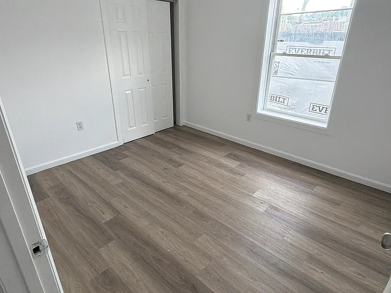 18 Clinton St #2A — Photo 6