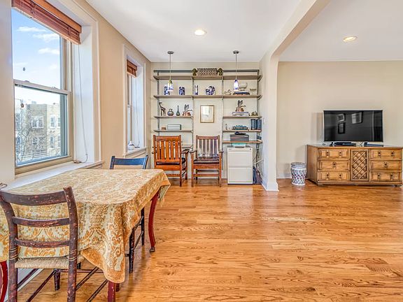 5th image of 30-52 36th St #1