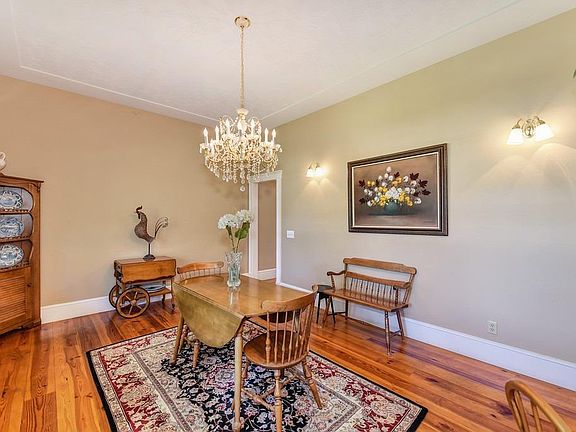 5th image of 4940 Windsong Way