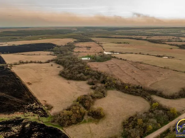 700 Road 400, Allen, KS 66833