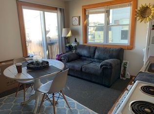 19 I St APT 22, Hampton, NH 03842